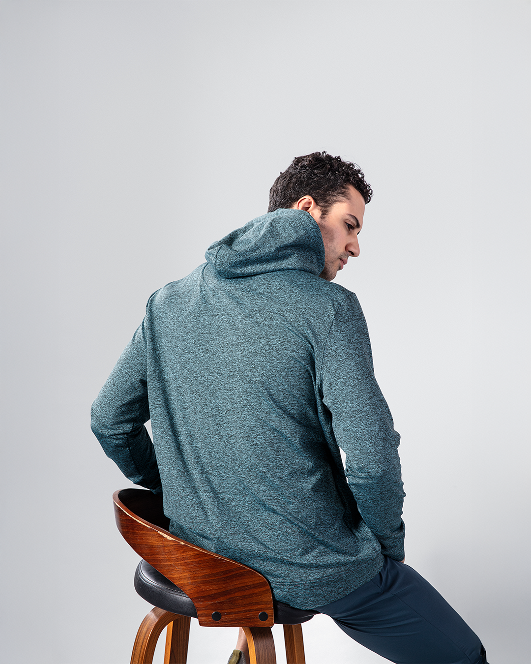 Skullbull Drift Core Hoodie – Men’s Lightweight Sweatshirt for Travel & Active Wear (Blue/Green)
