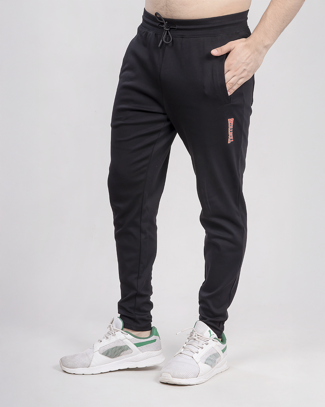 Skullbull EaseFit Joggers – 100% Cotton, Skin-Friendly, All-Day Comfort Men’s Sweatpants (Black/Olive)