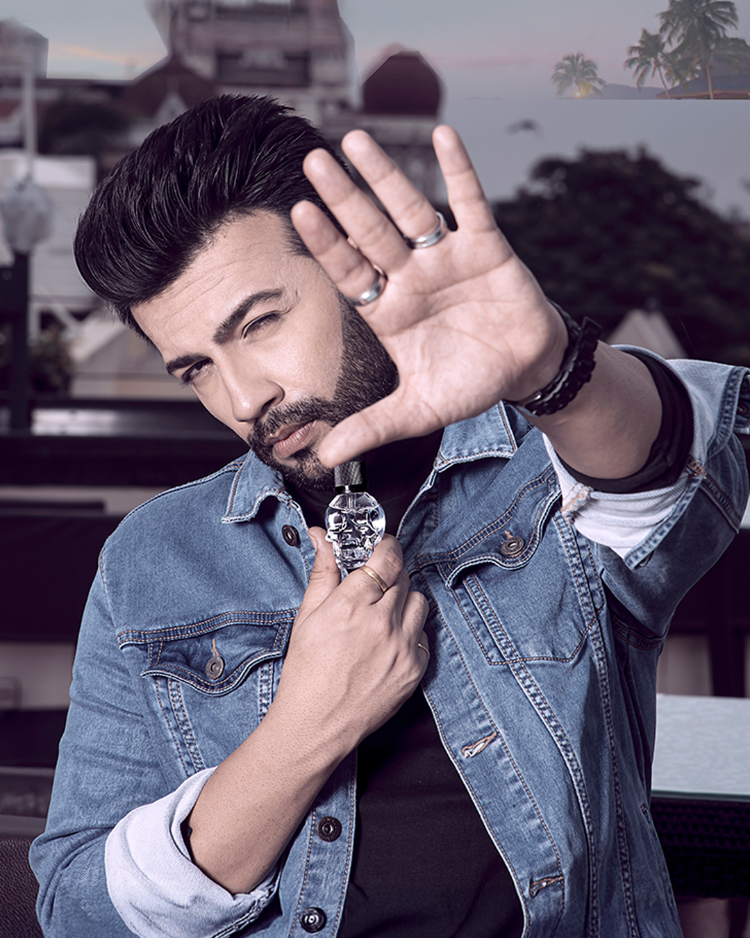 Skullbull Anti-Frizz Hair Serum – Argan, Olive & Carrot Seed Oils for Smooth, Shiny Hair