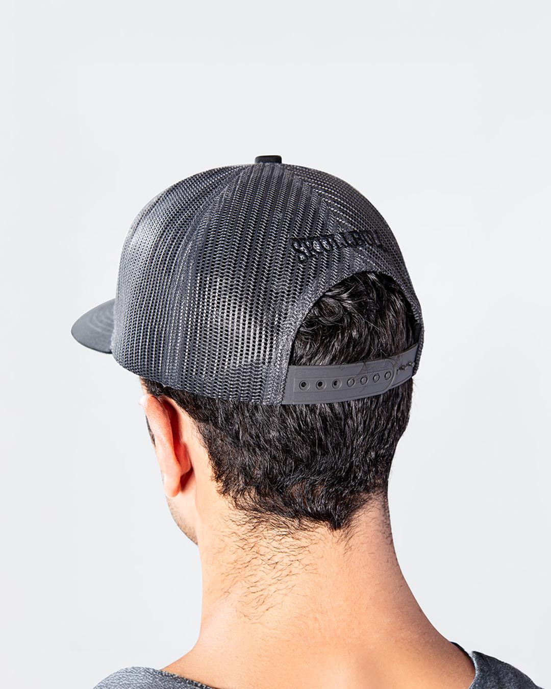 Skullbull DryPeak Cap (Black/Red)