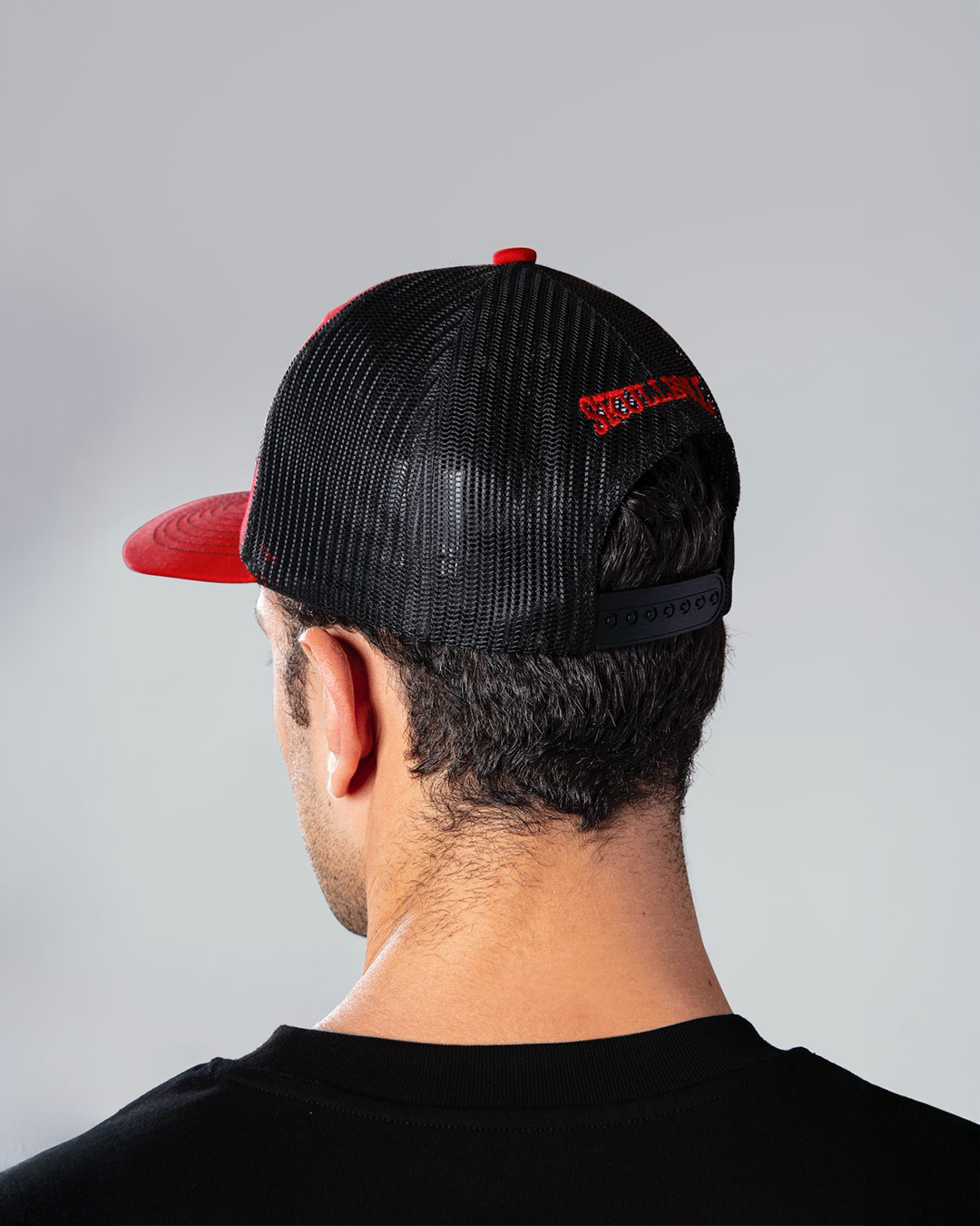Skullbull DryPeak Cap (Black/Red)